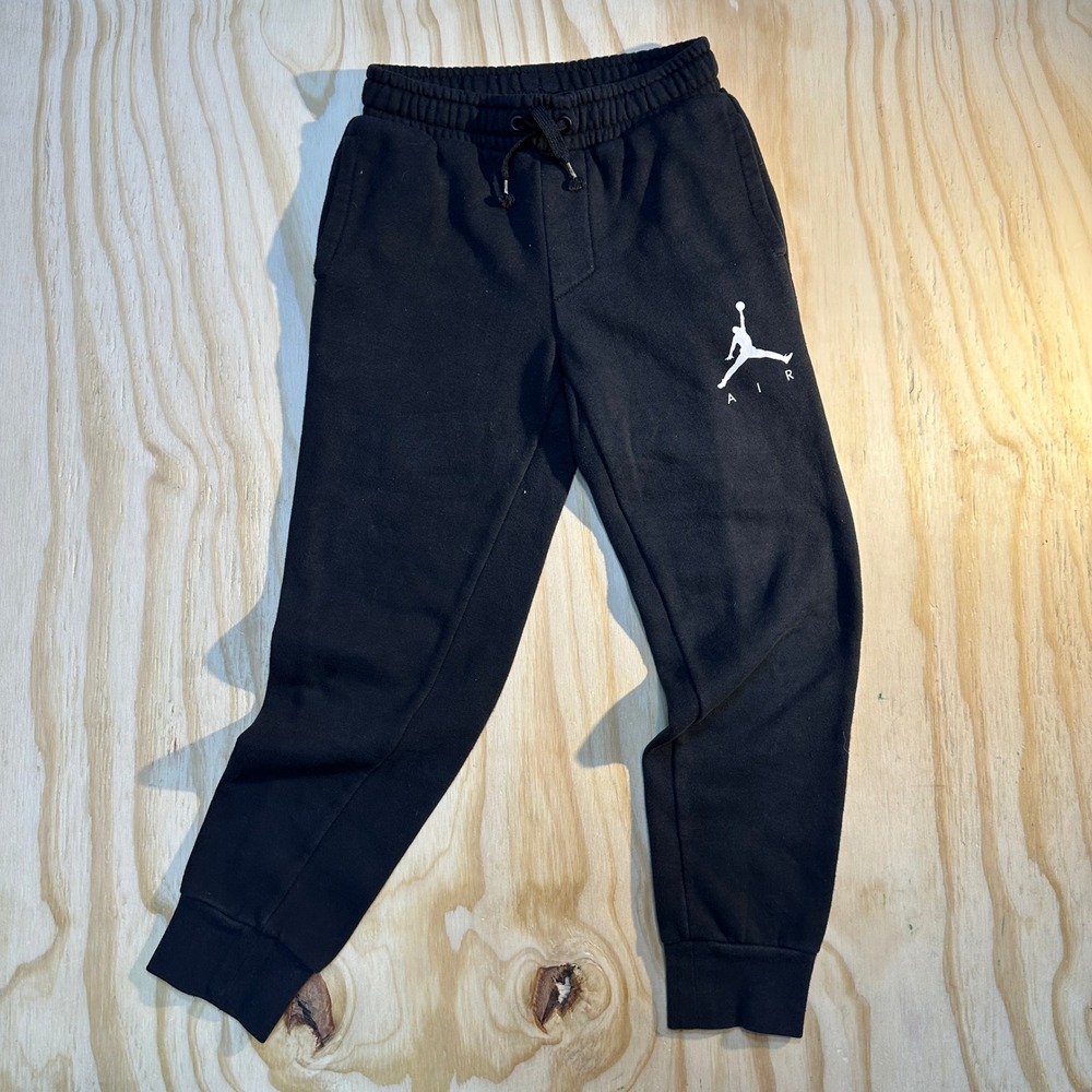 Jordan Boys Black Jumpman Air Fleece Jogger Sweatpants Size S 8-10Y